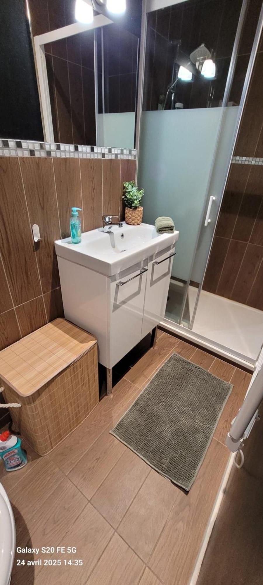 Les Volets Bleus - Deux Appartements Et Un Studio, Jardin Bourges Ngoại thất bức ảnh